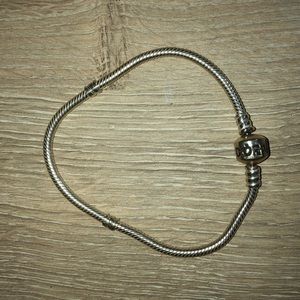 Iconic silver pandora charm bracelet